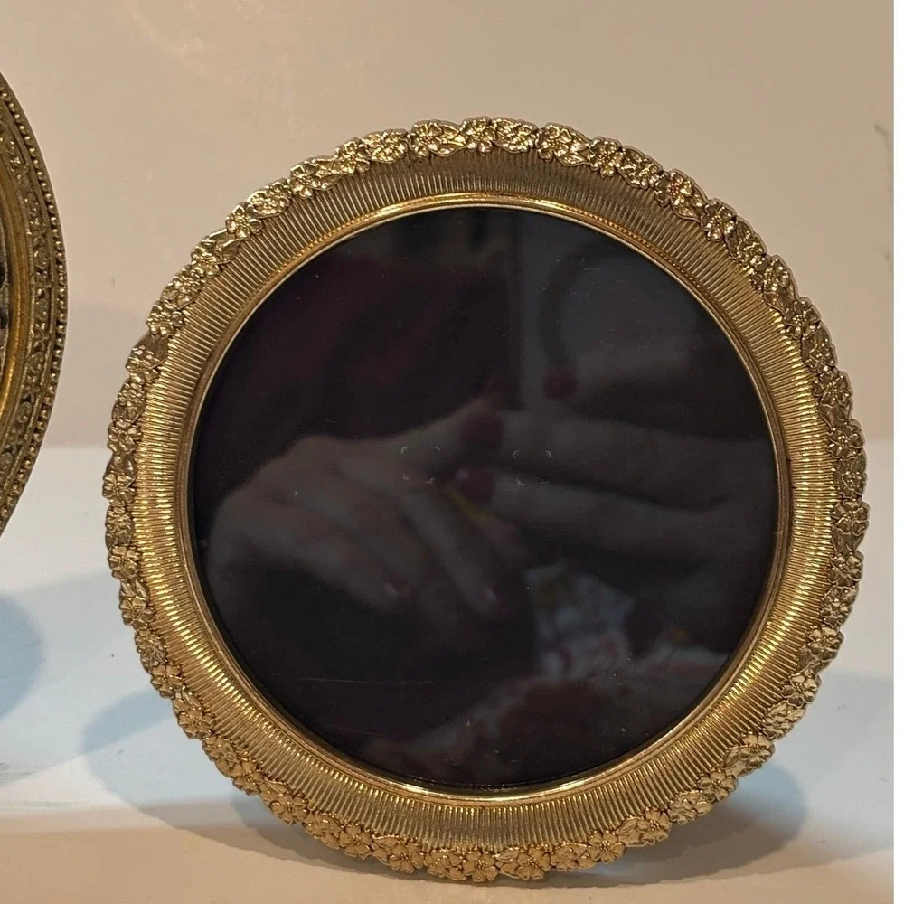 Vintage Gold Ornate Picture Frame Set Heart and Round Floral Scroll PF027